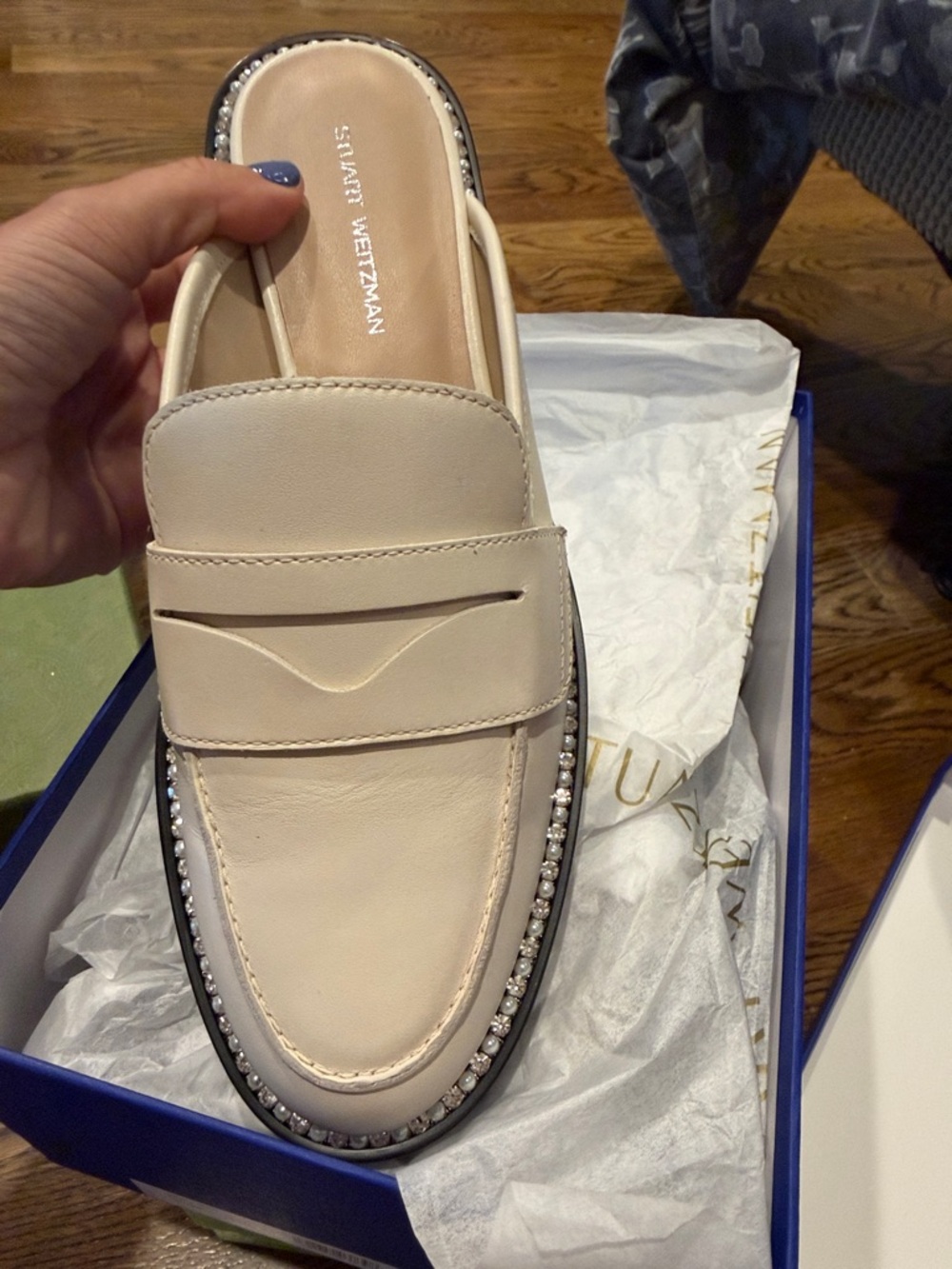 Stuart Weitzman Cream Leather Rhinestone-Trim Mule Loafer